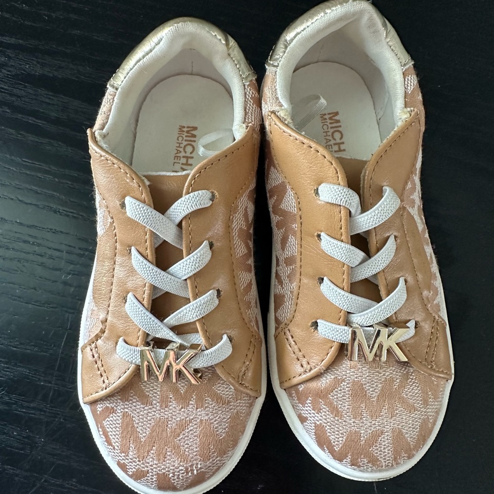 Micheal Kors kids sneakers